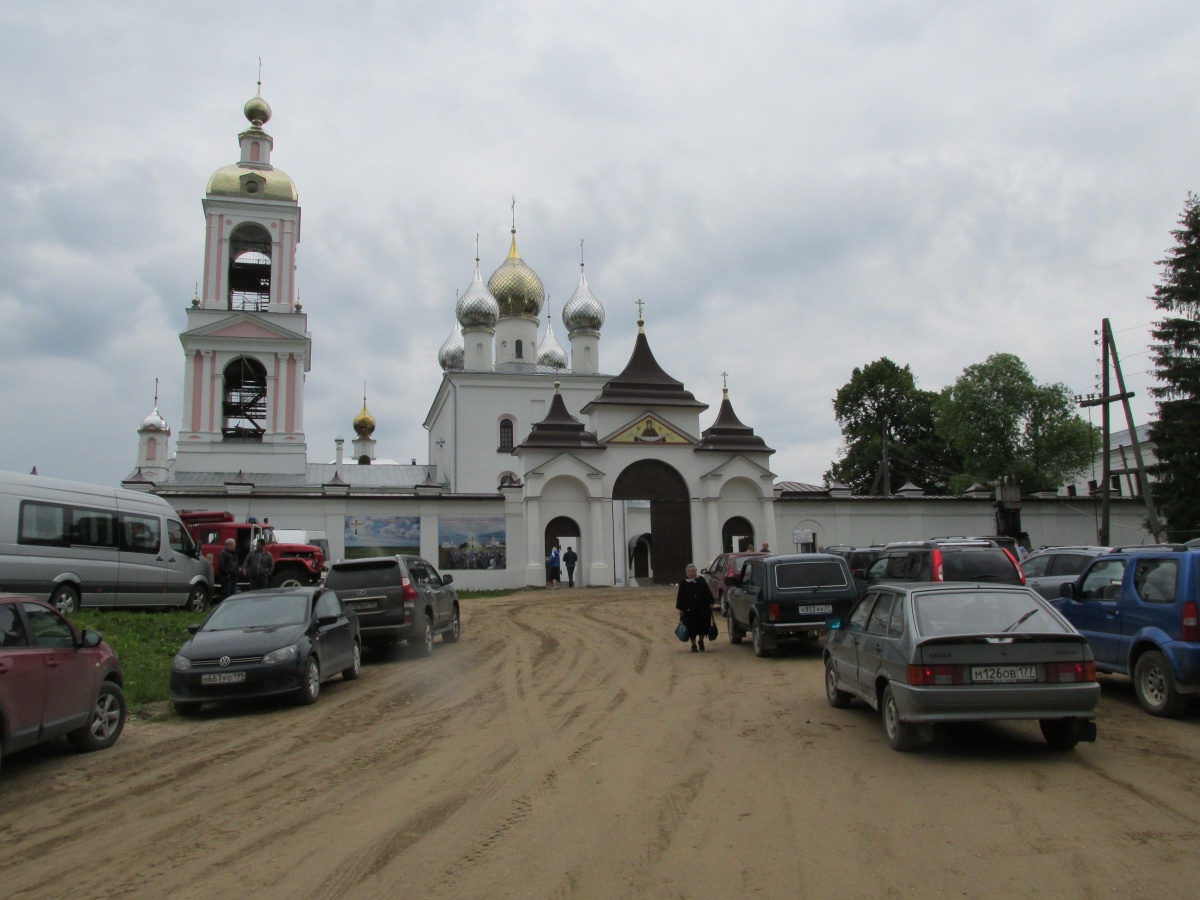 Монастырь Животворящего Креста в Антушково